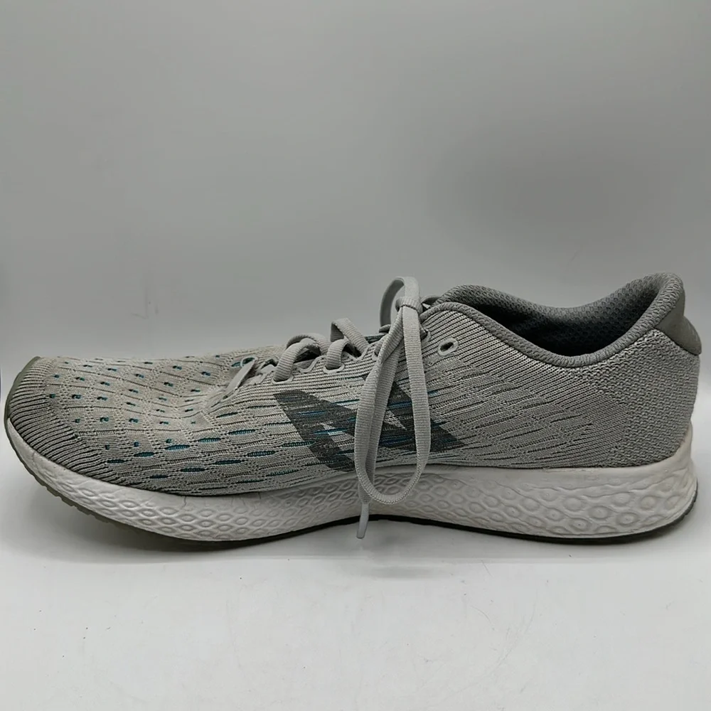 New Balance Fresh Foam Zante Pursuit athletic shoes, size 11